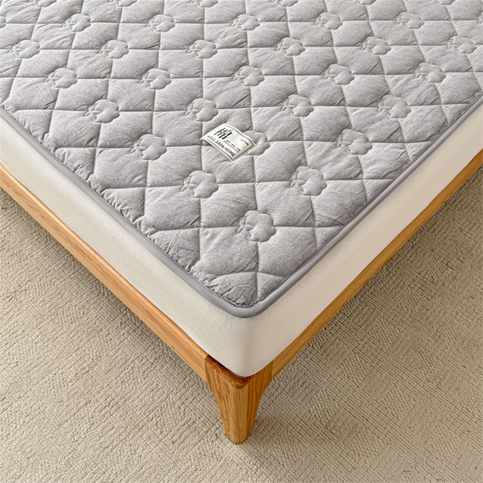 91家纺网 家纺一手货源 找家纺 西域种棉人·千百笠 2025新款A类抗菌里外全棉纯棉100%新疆棉花填充床护垫床褥子单人双人学生垫 夏洛软垫-灰