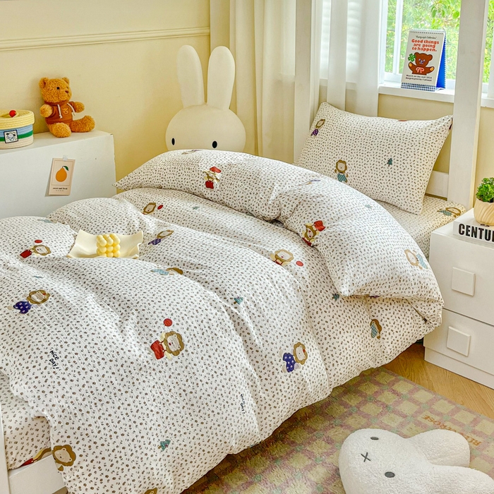 91家纺网 家纺一手货源 找家纺 优米家纺 2025新款A类云感双层纱学生宿舍三件套上下铺三件套 萌趣小狮