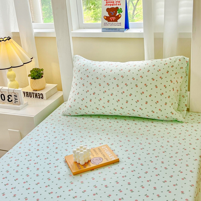 91家纺网 家纺一手货源 找家纺 优米家纺 2025新款A类云感双层纱学生宿舍三件套上下铺三件套 樱花睡梦