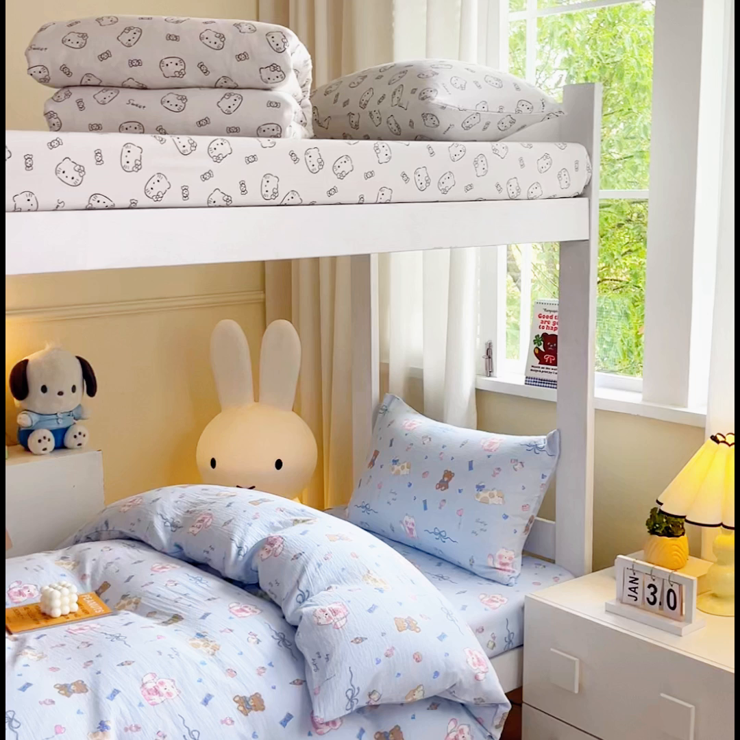 91家纺网 家纺一手货源 找家纺 优米家纺 2025新款A类云感双层纱学生宿舍三件套上下铺三件套 有趣乐园