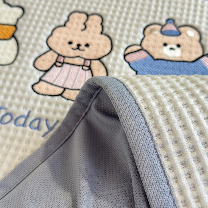 91家纺网 家纺一手货源 找家纺 眠多宝 2025新款凉豆豆学生宿舍用床席床笠可水洗凉席 床席床笠--床席款（绣花款） 米兜米兜-白