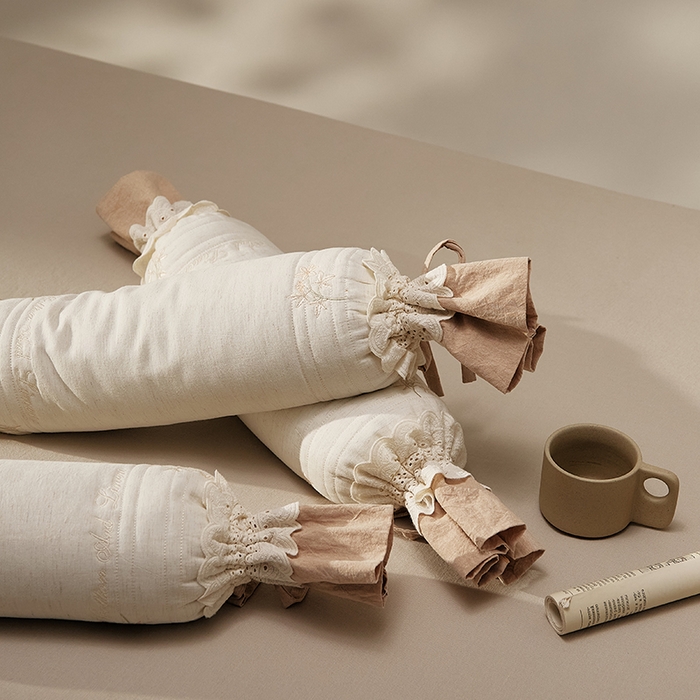 91家纺网 家纺一手货源 找家纺 （总）微枕芯 2025新款棉麻圆柱草本糖果枕 