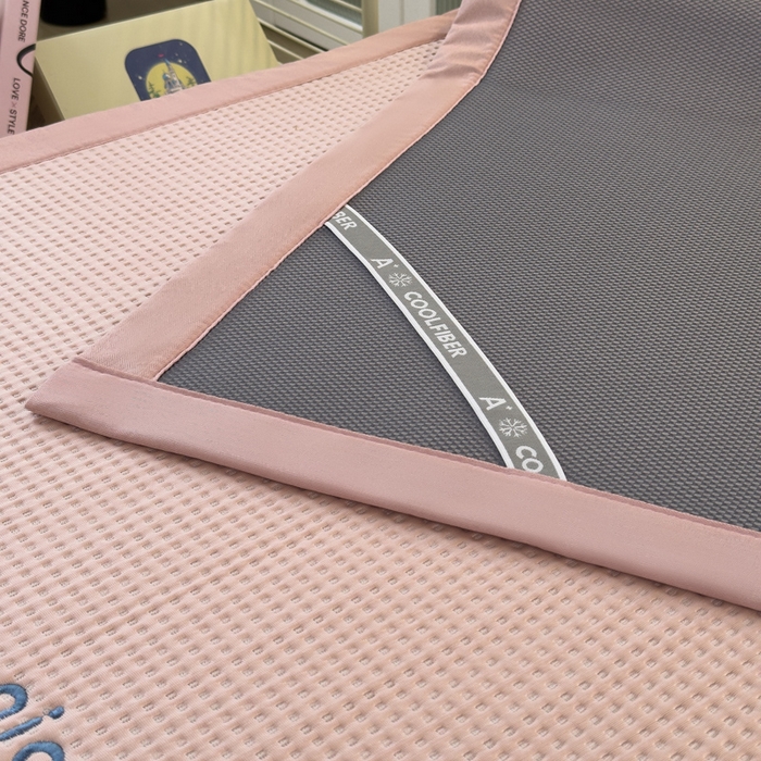 91家纺网 家纺一手货源 找家纺 眠多宝 2025新款凉豆豆学生宿舍用床席床笠可水洗凉席 床席床笠--床席款（绣花款） 米兜米兜-粉