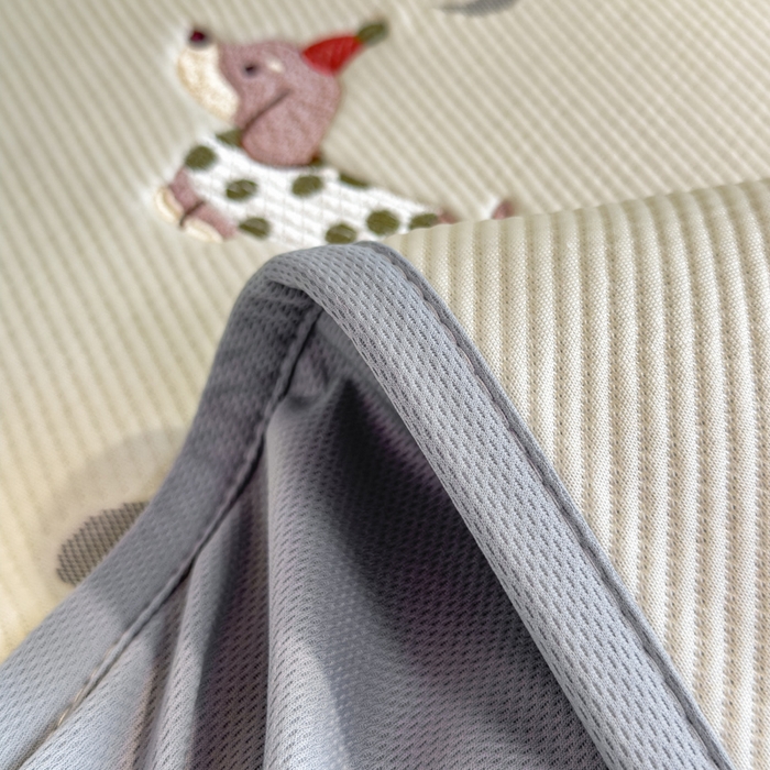 91家纺网 家纺一手货源 找家纺 眠多宝 2025新款凉豆豆学生宿舍用床席床笠可水洗凉席 床席床笠--床席款（绣花款） 淘气腊肠犬