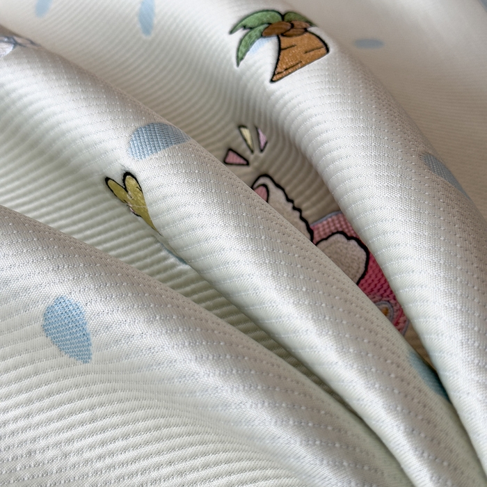 91家纺网 家纺一手货源 找家纺 眠多宝 2025新款凉豆豆学生宿舍用床席床笠可水洗凉席 床席床笠--床席款（绣花款） 夏日派对