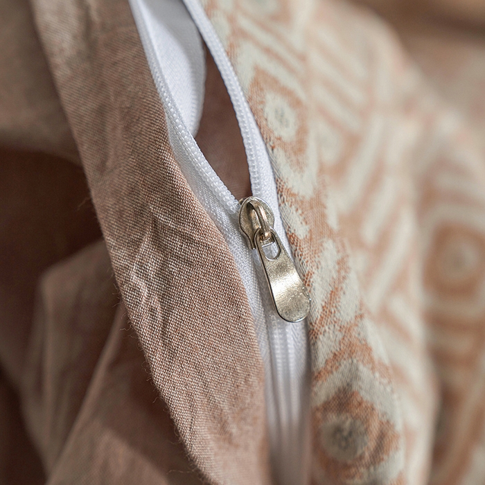 91家纺网 家纺一手货源 找家纺 三朵家纺 2025新款全棉纯棉水洗棉色织提花四件套 眉景-卡其