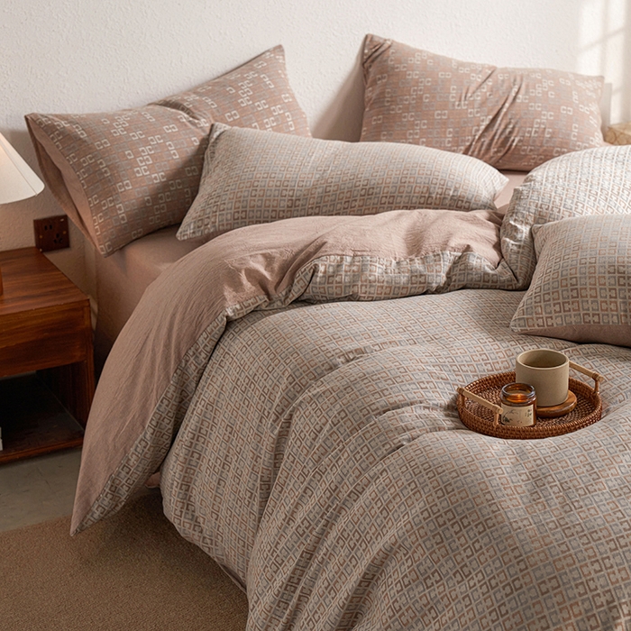 91家纺网 家纺一手货源 找家纺 三朵家纺 2025新款全棉纯棉水洗棉色织提花四件套 微纳