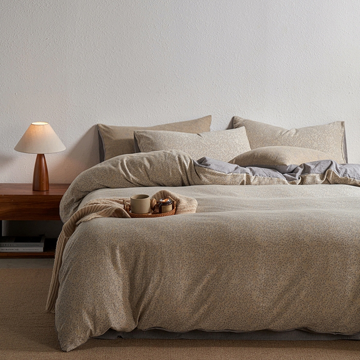 91家纺网 家纺一手货源 找家纺 三朵家纺 2025新款全棉纯棉水洗棉色织提花四件套 薇雨