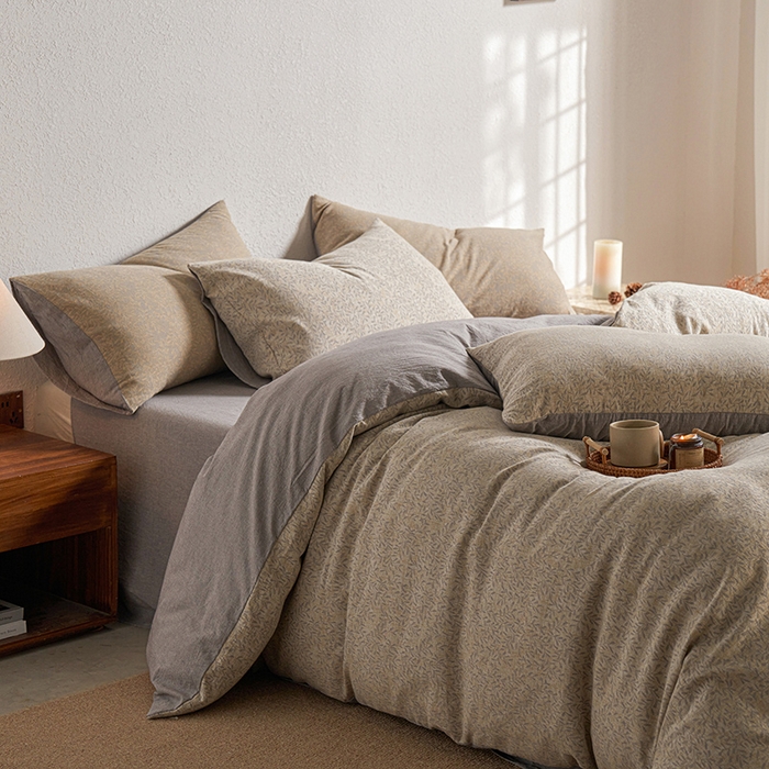 91家纺网 家纺一手货源 找家纺 三朵家纺 2025新款全棉纯棉水洗棉色织提花四件套 薇雨