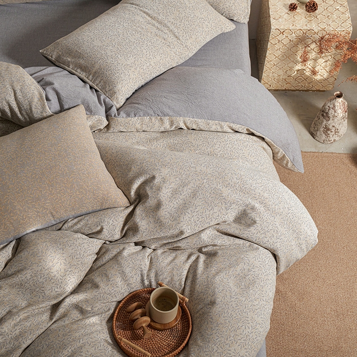 91家纺网 家纺一手货源 找家纺 三朵家纺 2025新款全棉纯棉水洗棉色织提花四件套 薇雨