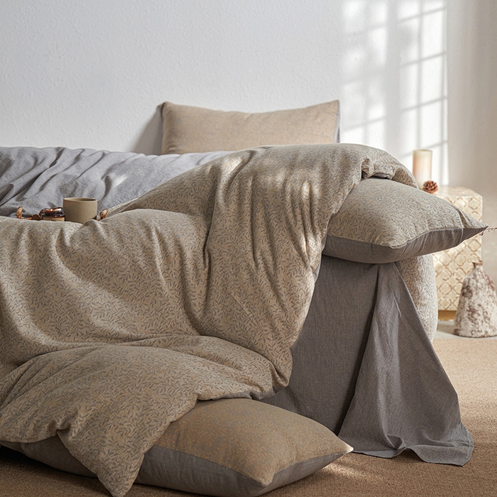 91家纺网 家纺一手货源 找家纺 三朵家纺 2025新款全棉纯棉水洗棉色织提花四件套 薇雨