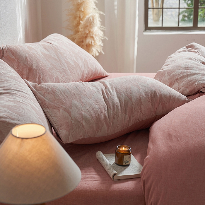 91家纺网 家纺一手货源 找家纺 三朵家纺 2025新款全棉纯棉水洗棉色织提花四件套 叶时光