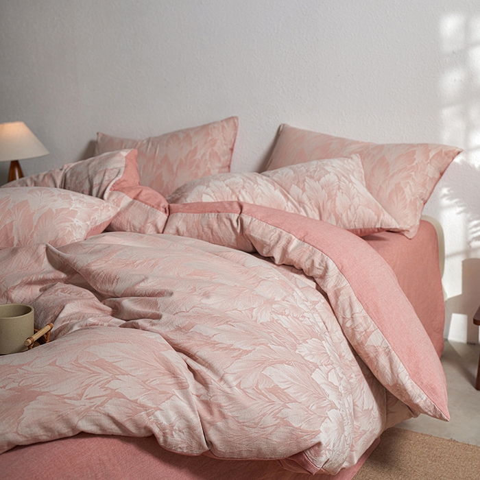 91家纺网 家纺一手货源 找家纺 三朵家纺 2025新款全棉纯棉水洗棉色织提花四件套 叶时光