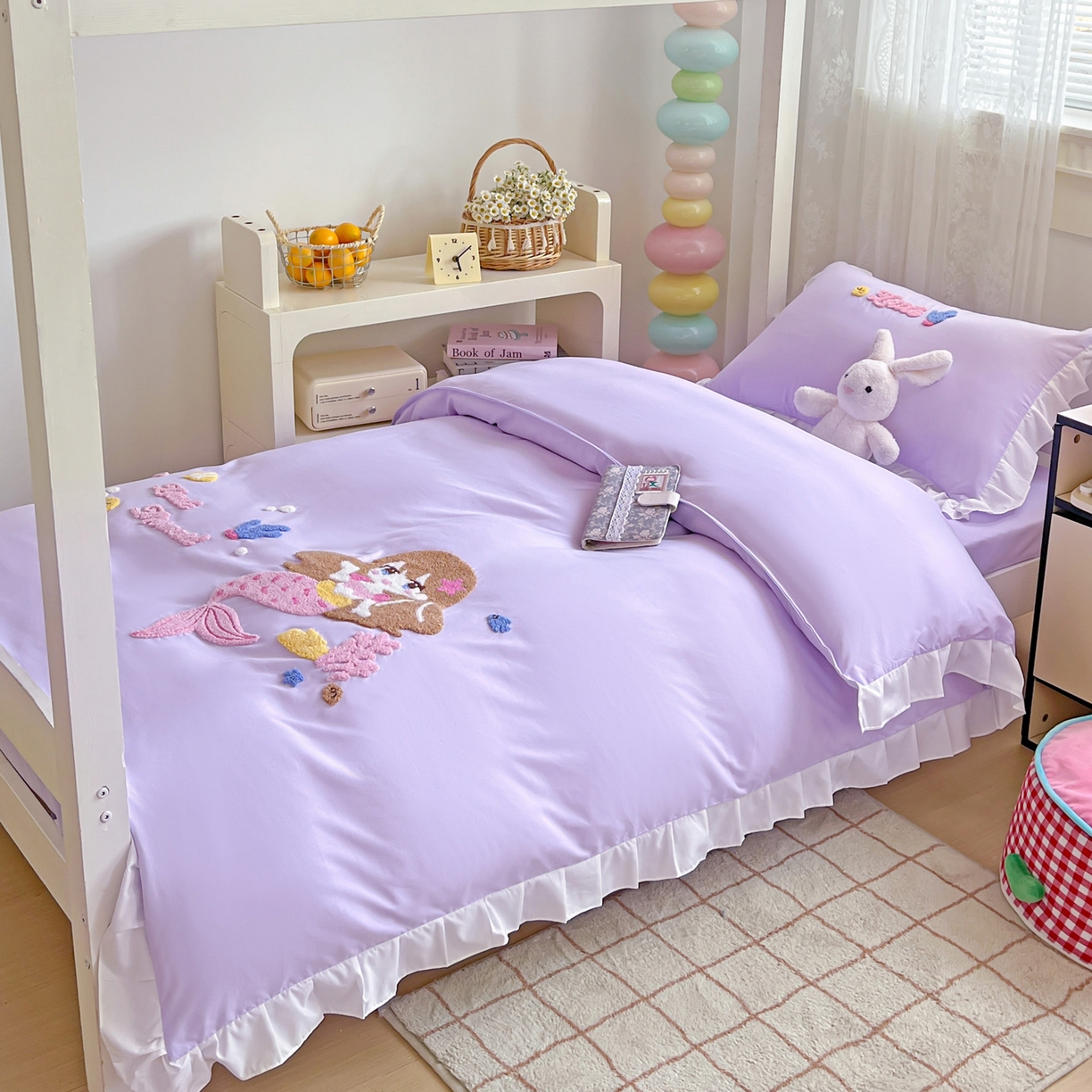 91家纺网 家纺一手货源 找家纺 雨菲家纺 2025新款学生季水洗棉毛巾绣花荷叶花边三件套四件套床单床笠款 美人鱼紫