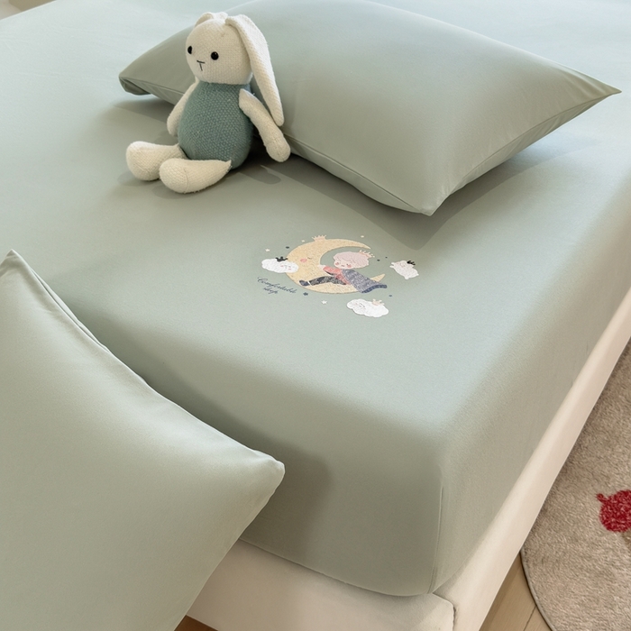 91家纺网 家纺一手货源 找家纺 米菲 2025新款高密针织棉印花床笠-梦幻 梦幻--苹果绿