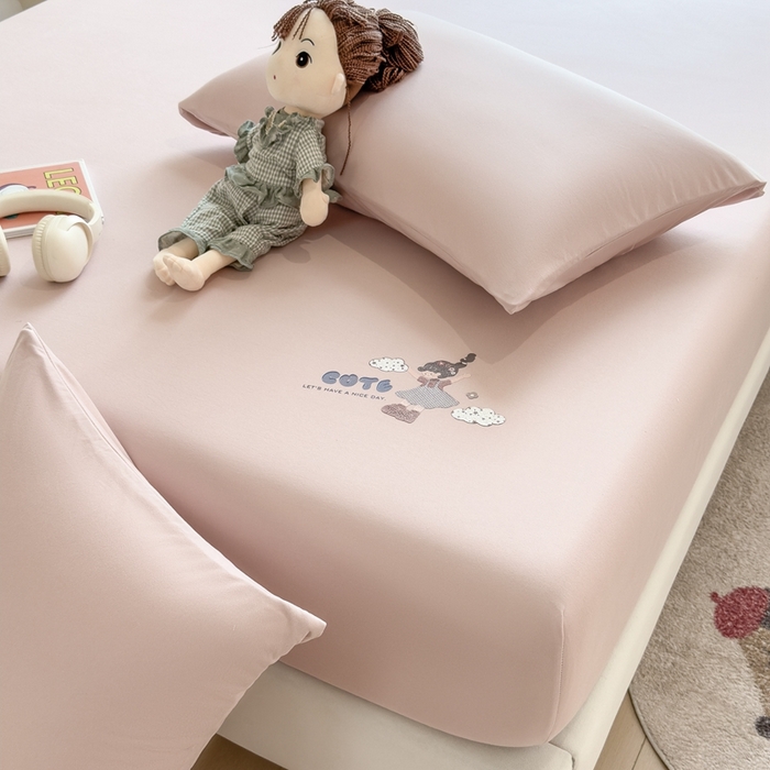 91家纺网 家纺一手货源 找家纺 米菲 2025新款高密针织棉印花床笠-梦幻 梦幻--少女粉