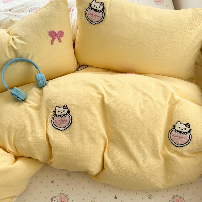 91家纺网 家纺一手货源 找家纺 三元色 2025新款云感毛巾绣四件套 爱心猫咪-黄