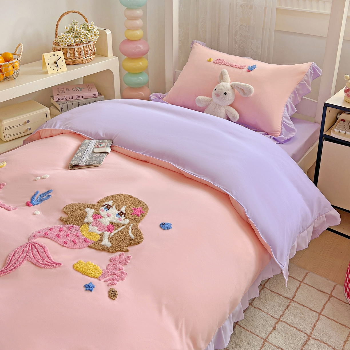 91家纺网 家纺一手货源 找家纺 （总）雨菲家纺 2025新款学生季水洗棉毛巾绣花荷叶花边三件套四件套床单床笠款