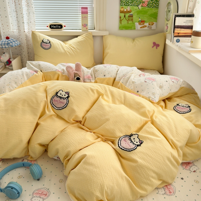 91家纺网 家纺一手货源 找家纺 三元色 2025新款云感毛巾绣四件套 爱心猫咪-黄