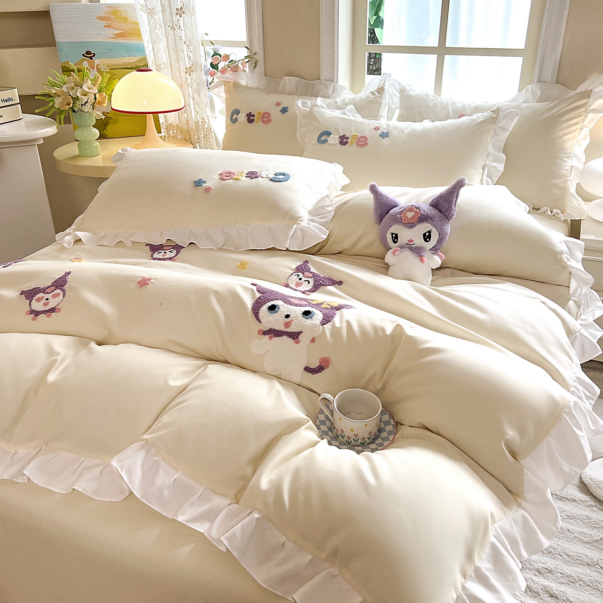 91家纺网 家纺一手货源 找家纺 雨菲家纺 2025新款学生季水洗棉毛巾绣花荷叶花边三件套四件套床单床笠款 米米兔杏