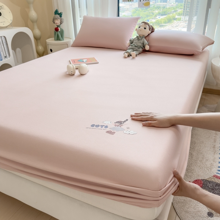 91家纺网 家纺一手货源 找家纺 米菲 2025新款高密针织棉印花床笠-梦幻 梦幻--少女粉