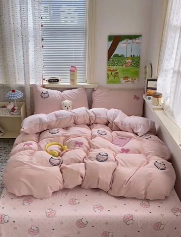 91家纺网 家纺一手货源 找家纺 三元色 2025新款云感毛巾绣四件套 爱心猫咪-粉