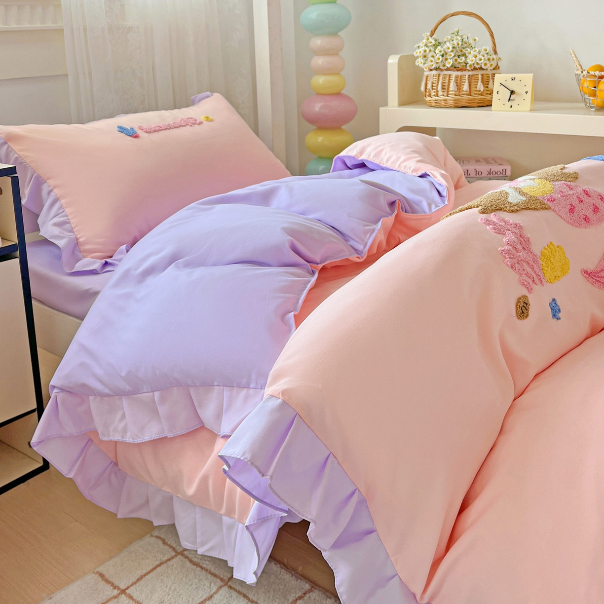 91家纺网 家纺一手货源 找家纺 （总）雨菲家纺 2025新款学生季水洗棉毛巾绣花荷叶花边三件套四件套床单床笠款