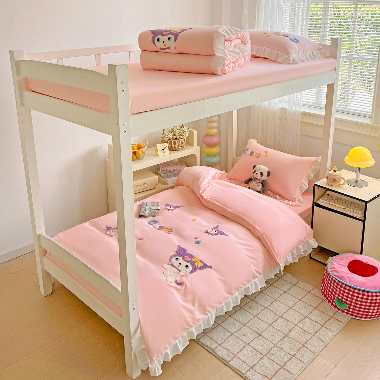 91家纺网 家纺一手货源 找家纺 雨菲家纺 2025新款学生季水洗棉毛巾绣花荷叶花边三件套四件套床单床笠款 米米兔粉