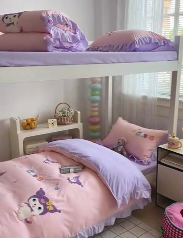 91家纺网 家纺一手货源 找家纺 雨菲家纺 2025新款学生季水洗棉毛巾绣花荷叶花边三件套四件套床单床笠款 米米兔粉紫