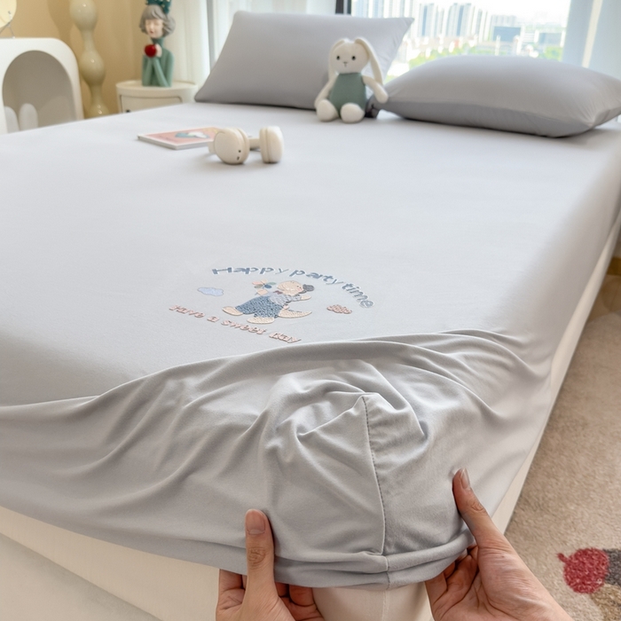 91家纺网 家纺一手货源 找家纺 米菲 2025新款高密针织棉印花床笠-梦幻 梦幻--高级灰