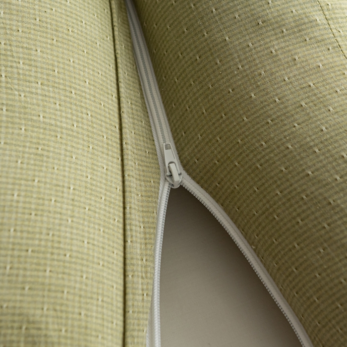 91家纺网 家纺一手货源 找家纺 萌番宝 2025新款A类水洗棉全棉三角方格二合一组合荞麦枕头草本清香荞麦腰枕 绿色三角46*16+方枕46*28