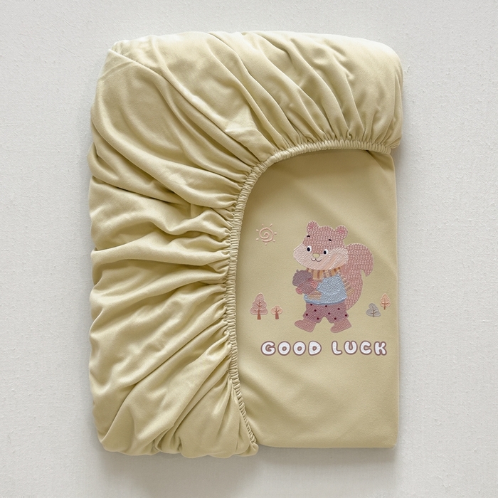 91家纺网 家纺一手货源 找家纺 米菲 2025新款高密针织棉印花床笠-梦幻 梦幻--柠檬黄