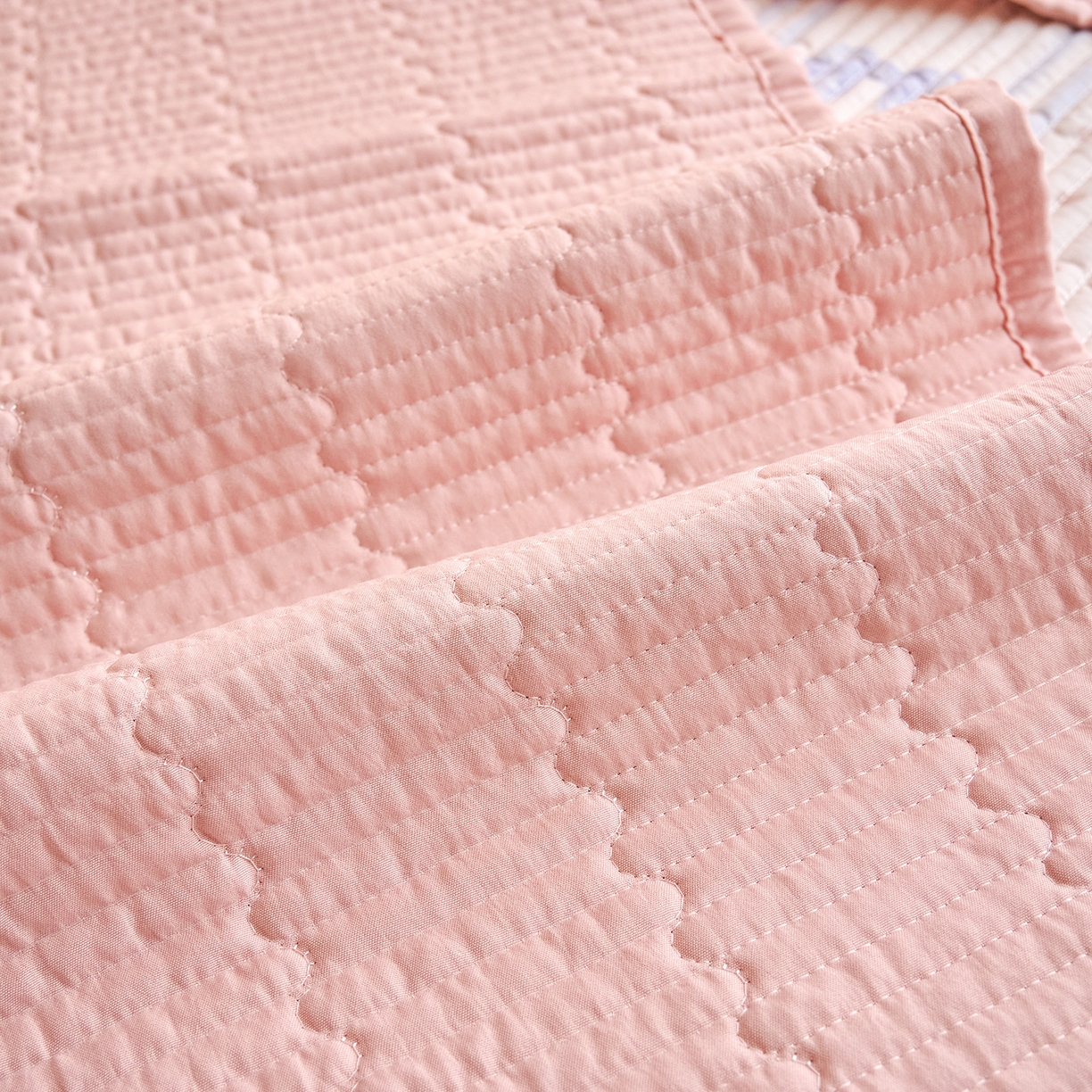 91家纺网 家纺一手货源 找家纺 X猫先生 2025小清新全棉学生床盖-新增花型 小羊肖恩