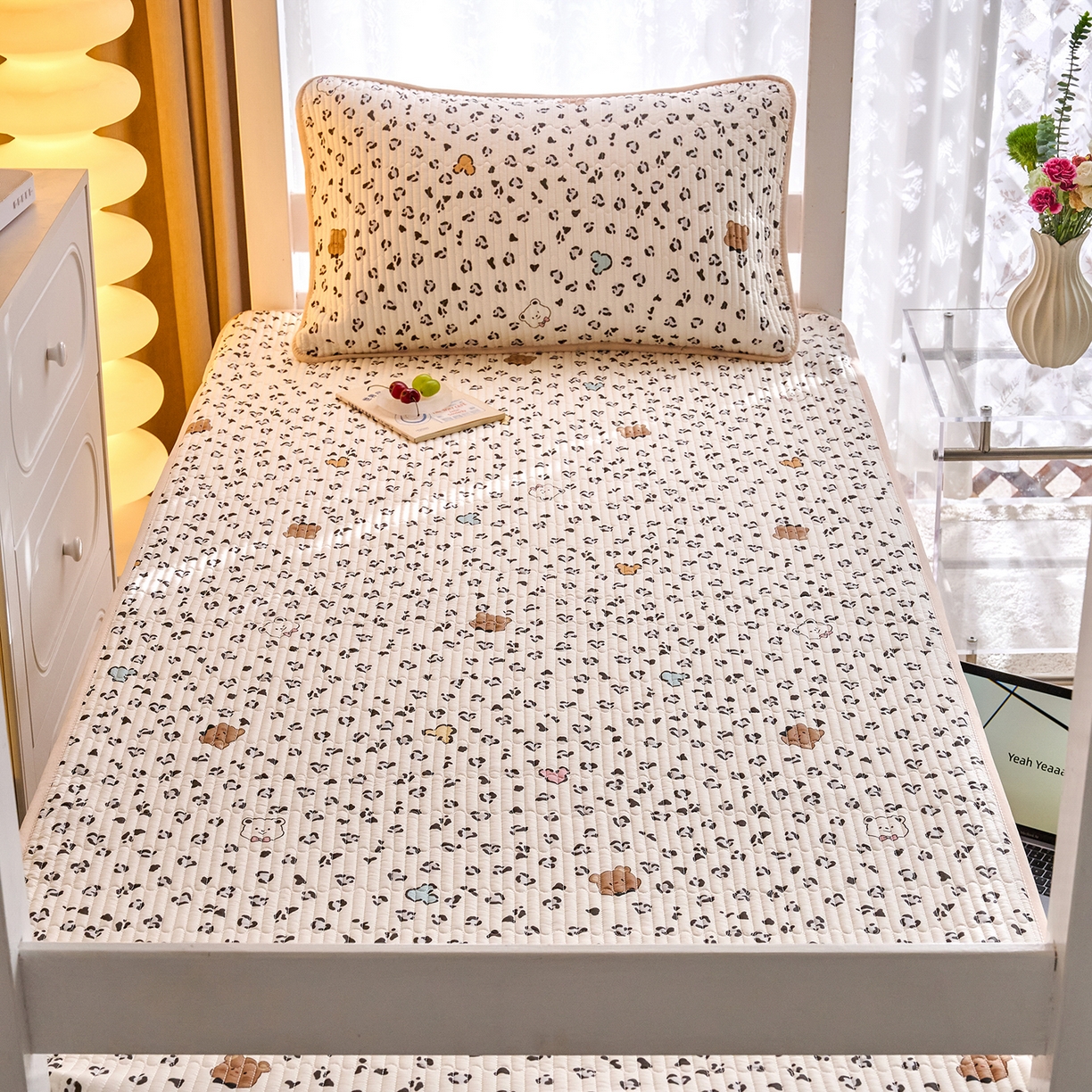 91家纺网 家纺一手货源 找家纺 X猫先生 2025小清新全棉学生床盖-新增花型 豹纹小熊