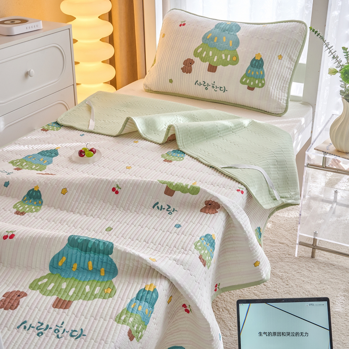 91家纺网 家纺一手货源 找家纺 X猫先生 2025小清新全棉学生床盖-新增花型 奇趣森林