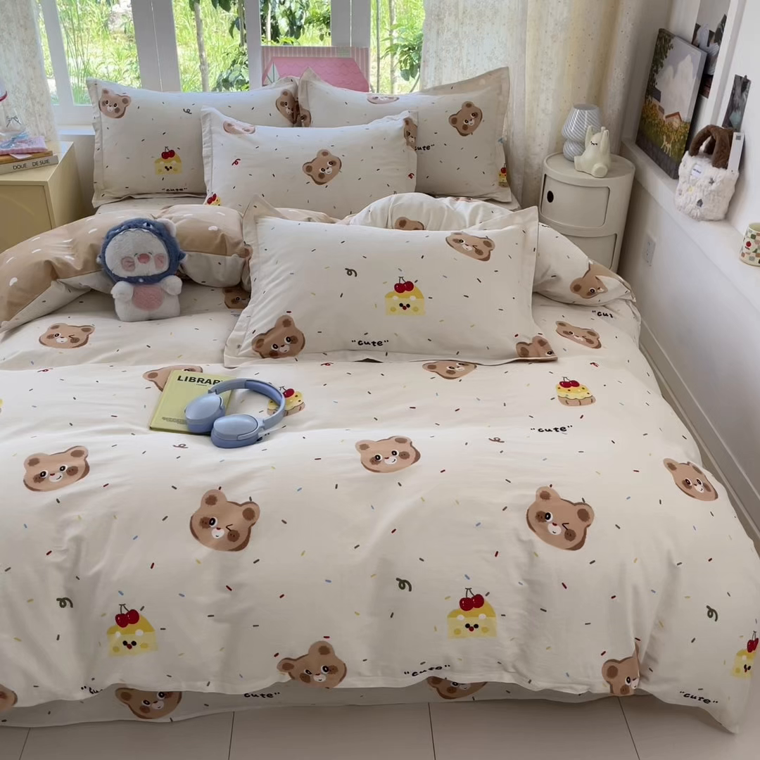 91家纺网 家纺一手货源 找家纺 莱通家纺 2025春夏新款12868纯棉印花四件套-系列二（商家提供买家秀） 蛋糕熊