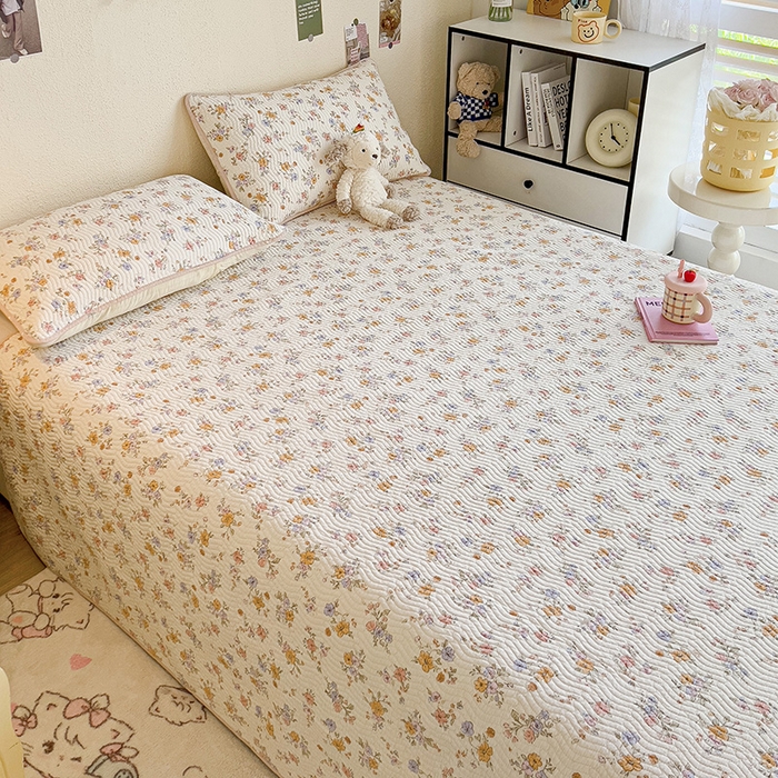 91家纺网 家纺一手货源 找家纺 羽爱家纺2025全棉13372新疆棉花床盖三件套 花小莱