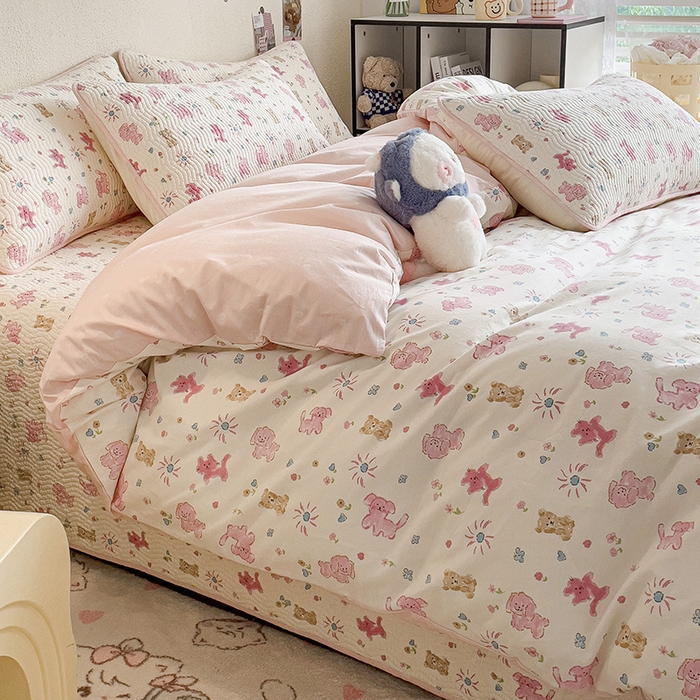 91家纺网 家纺一手货源 找家纺 羽爱家纺2025全棉13372新疆棉花床盖三件套 粉色花火