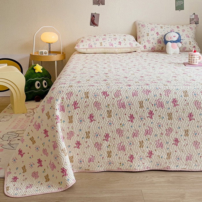 91家纺网 家纺一手货源 找家纺 羽爱家纺2025全棉13372新疆棉花床盖三件套 粉色花火