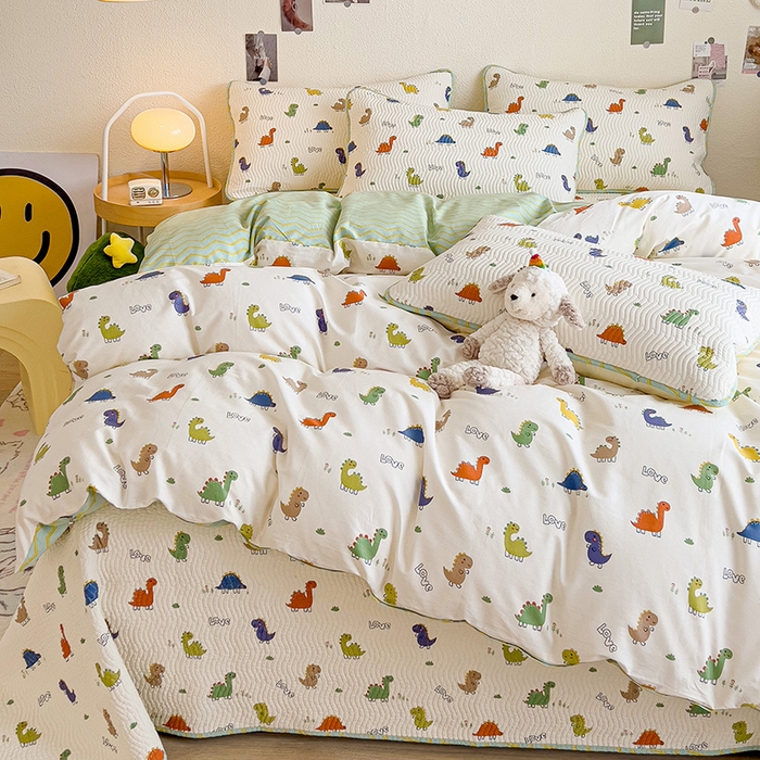 91家纺网 家纺一手货源 找家纺 羽爱家纺2025全棉13372新疆棉花床盖三件套 恐龙茶茶