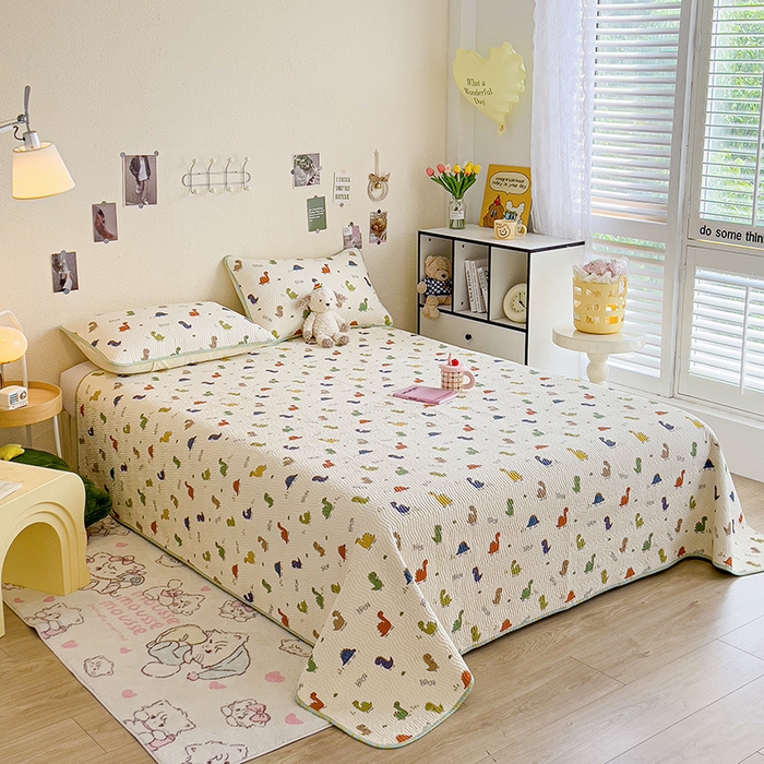 91家纺网 家纺一手货源 找家纺 羽爱家纺2025全棉13372新疆棉花床盖三件套 恐龙茶茶