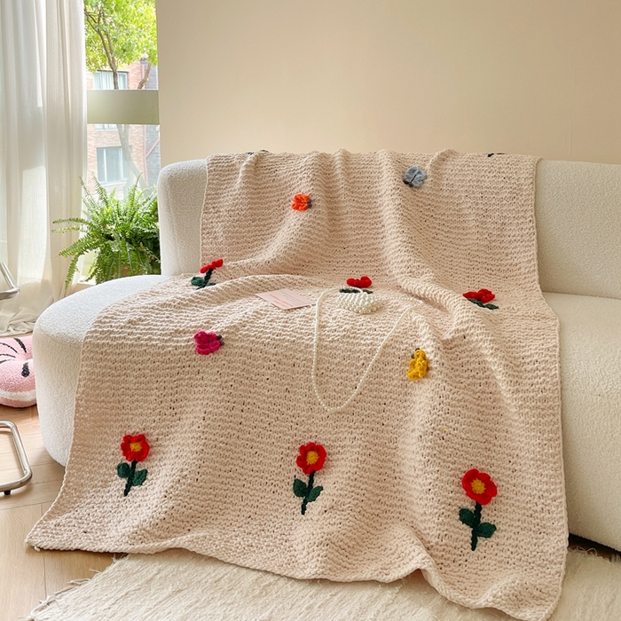 91家纺网 家纺一手货源 找家纺 918拾朵家居 2025新款纯手工立体花朵绒毯 米色