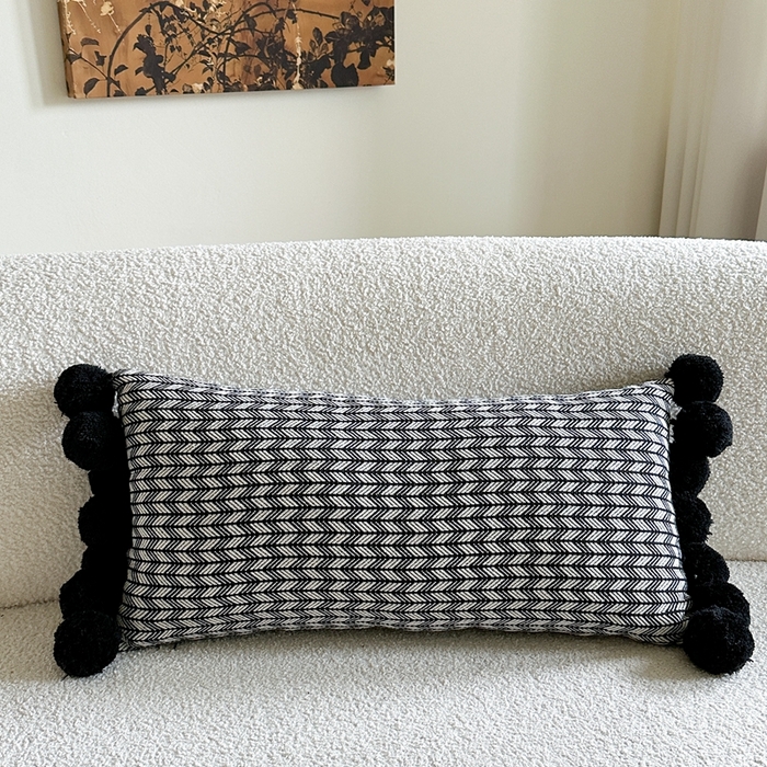 91家纺网 家纺一手货源 找家纺 （总）918拾朵家居 2025新款黑白复古风轻奢抱枕长条腰靠