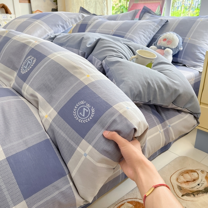 91家纺网 家纺一手货源 找家纺 莱通家纺 2025春夏新款12868纯棉印花四件套-系列二（商家提供买家秀） 英伦风