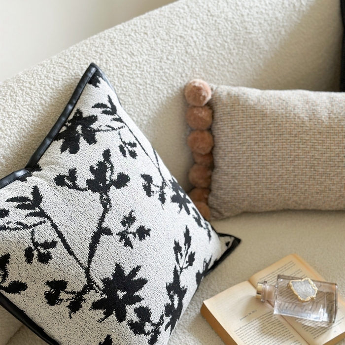 91家纺网 家纺一手货源 找家纺 （总）918拾朵家居 2025新款黑白复古风轻奢抱枕长条腰靠