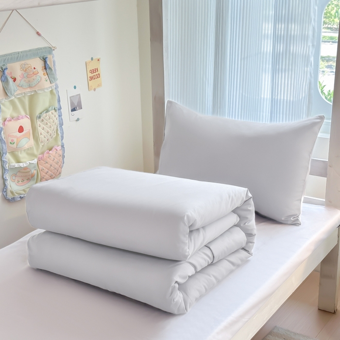 91家纺网 家纺一手货源 找家纺 简冠家纺 2025新款13372全棉纯色学生三件套 漂白