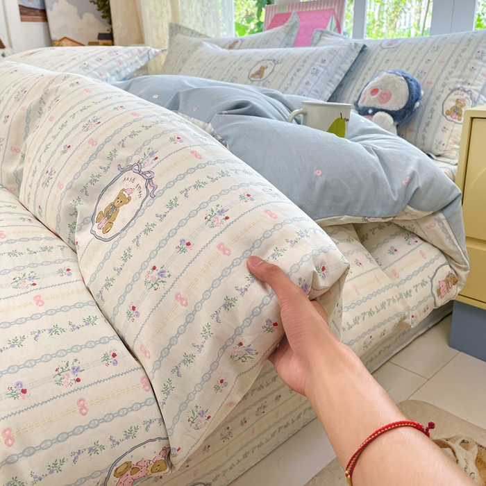 91家纺网 家纺一手货源 找家纺 莱通家纺 2025春夏新款12868纯棉印花四件套-系列二（商家提供买家秀） 月光摇蓝草