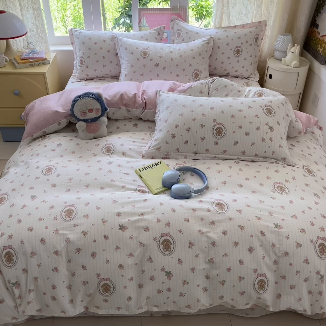 91家纺网 家纺一手货源 找家纺 莱通家纺 2025春夏新款12868纯棉印花四件套-系列二（商家提供买家秀） 云朵相馆
