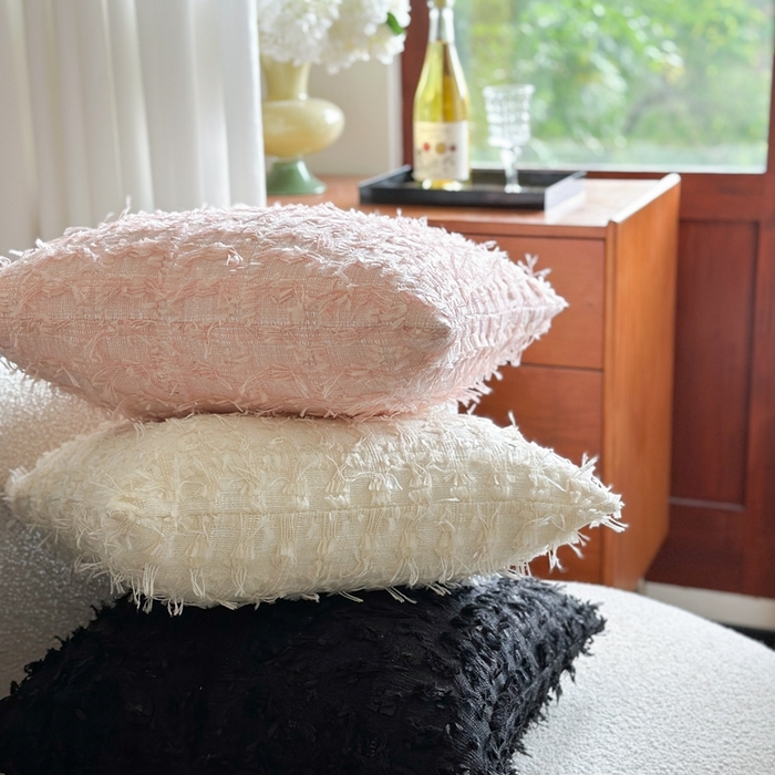 91家纺网 家纺一手货源 找家纺 （总）918拾朵家居 2025新款立体流苏小香风抱枕