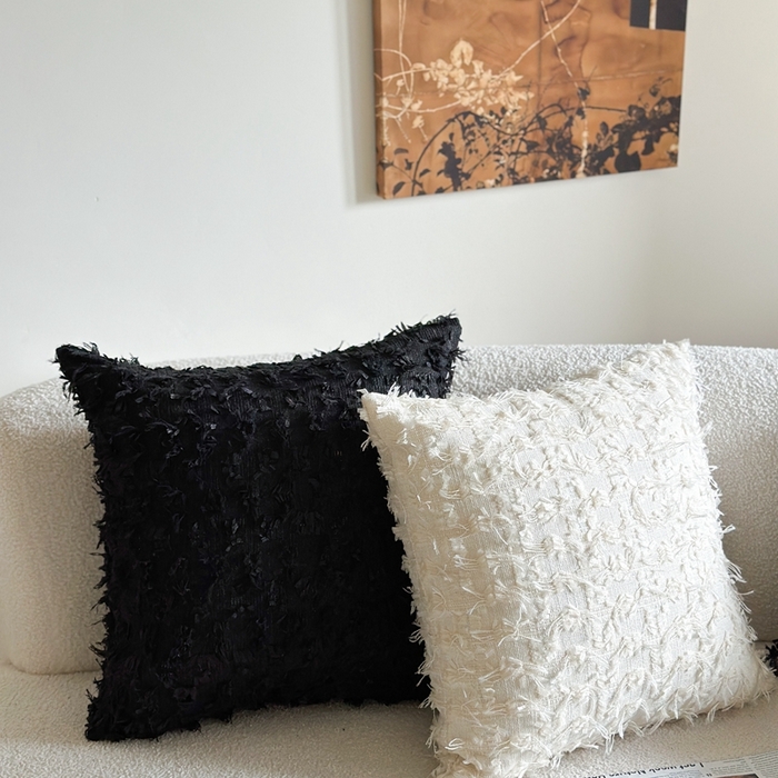 91家纺网 家纺一手货源 找家纺 （总）918拾朵家居 2025新款立体流苏小香风抱枕